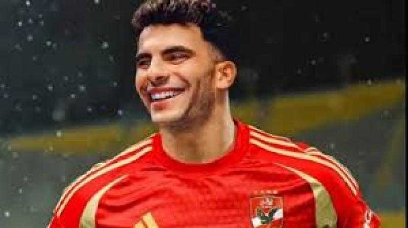 هل يشارك زيزو أساسيًا مع الأهلي أمام إنتر ميامي؟.. ضياء السيد يُجيب