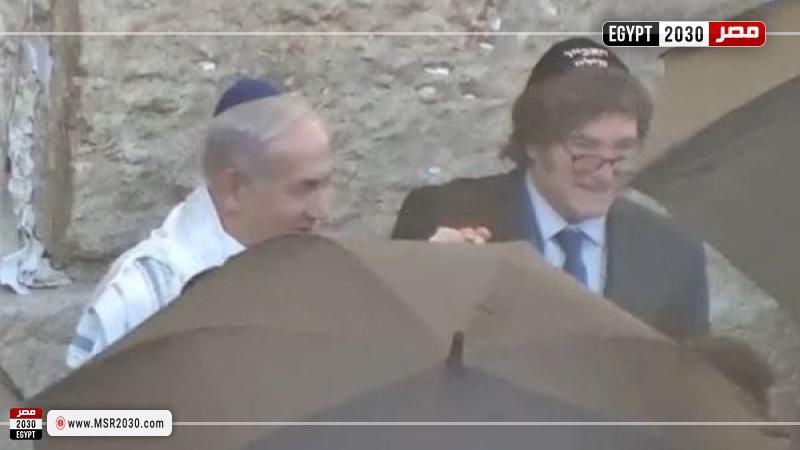 نتنياهو يقتحم حائط البراق بالمسجد الأقصي برفقة الرئيس الأرجنتيني