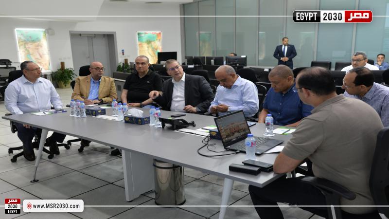 وزيرا البترول والكهرباء