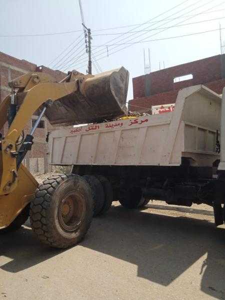 محافظ الإسماعيلية : الوحدات المحلية تواصل أعمالها في رفع مخلفات تُقدَّر حمولاتها بحوالي ٧٥٢٣ طن خلال الفترة من ٦ حتى ١٢ يونيو ٢٠٢٥