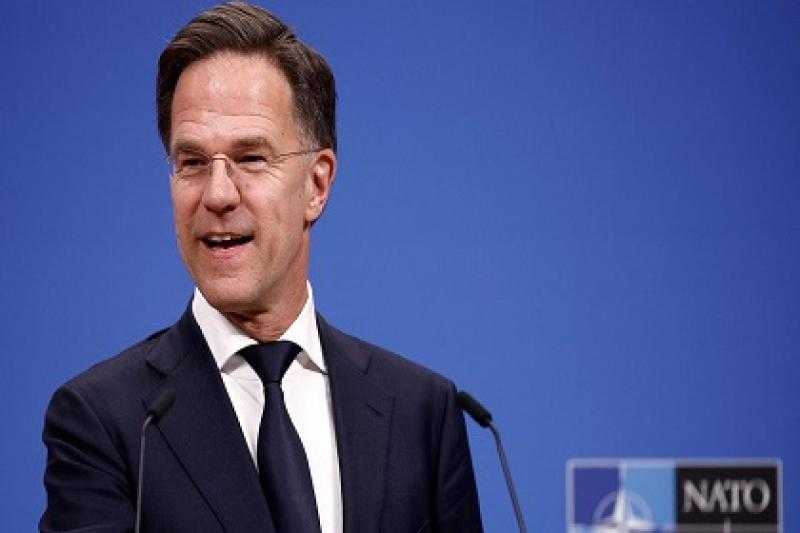 أمين ”الناتو” يدعو دول الحلف للضغط على إسرائيل لوقف ضرب إيران