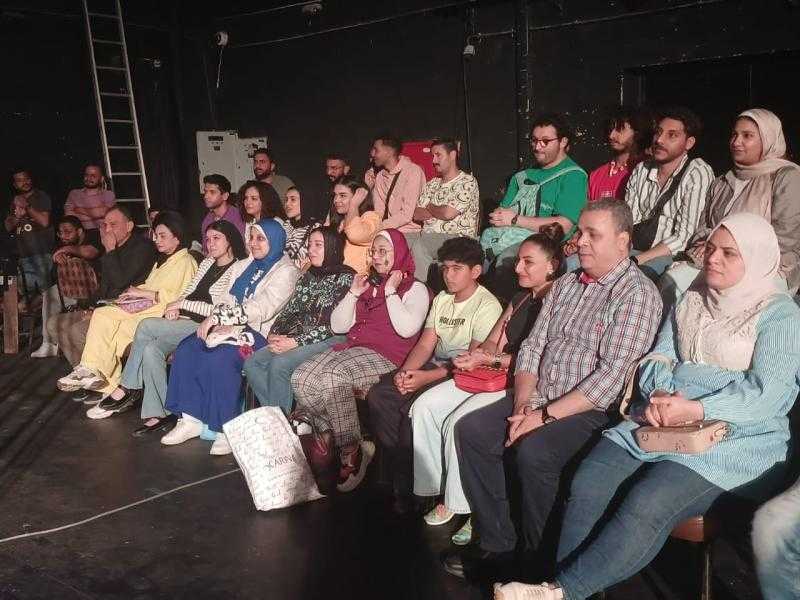 قصور الثقافة تقدم رفرفة ضمن عروض التجارب النوعية على مسرح الأنفوشي