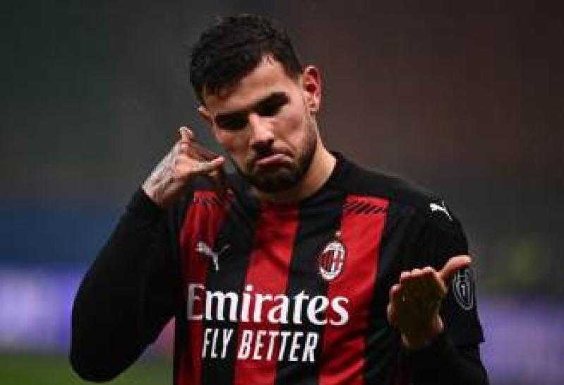 أتلتيكو مدريد يستبعد التعاقد مع ظهير ميلان.. طالع السبب