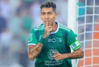 السد القطري يتقدم بعرض رسمي لضم فيرمينيو.. تفاصيل مهمة
