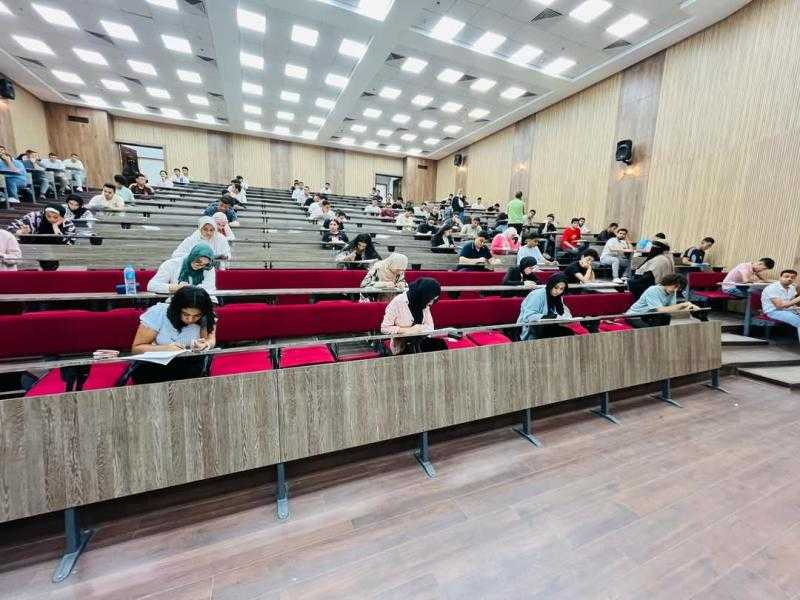 ختام أعمال امتحانات الفصل الدراسي الثاني بجامعة حلوان التكنولوجية الدولية