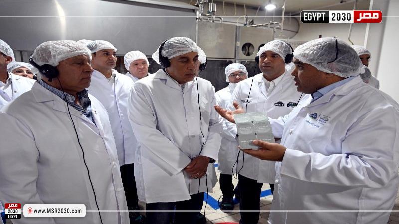 رئيس الوزراء يتفقد مصنع بيتي لمنتجات الألبان بالنوبارية