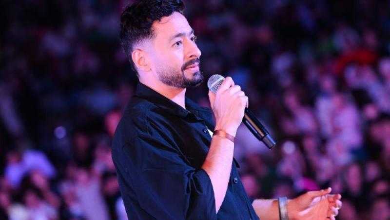 كامل العدد.. حمادة هلال يُحيي حفلاً غنائيا ضخما في القطامية