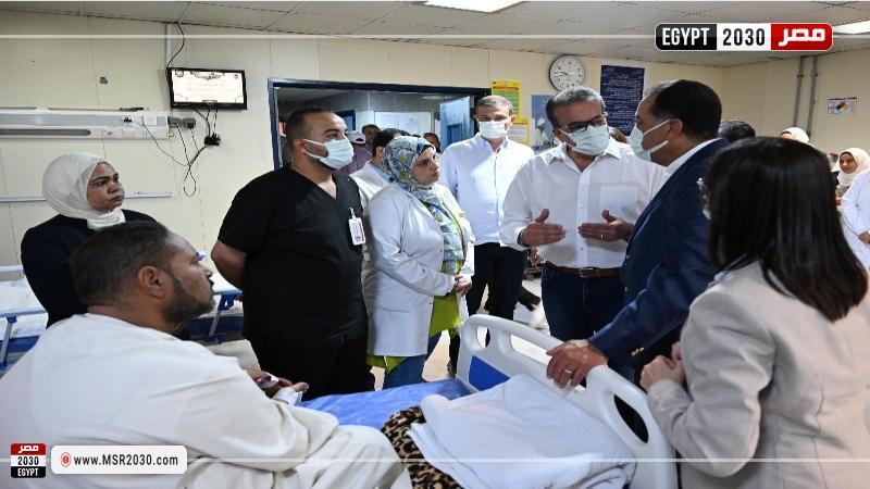 رئيس الوزراء يتفقد مستشفى وادي النطرون التخصصي