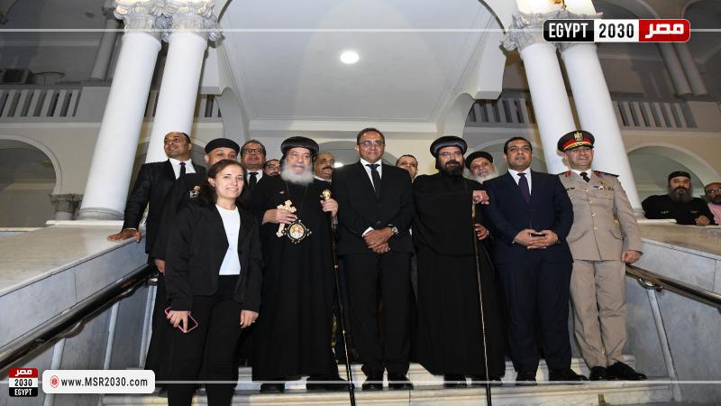 محافظ قنا
