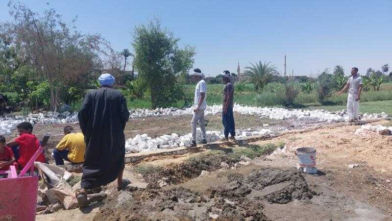 إزالة حالتى تعدى بالبناء المخالف بأرمنت بالأقصر