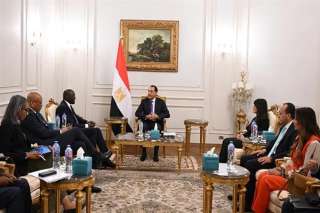 رئيس الوزراء يلتقي الرئيس التنفيذي لمؤسسة التمويل الدولية والوفد المرافق له