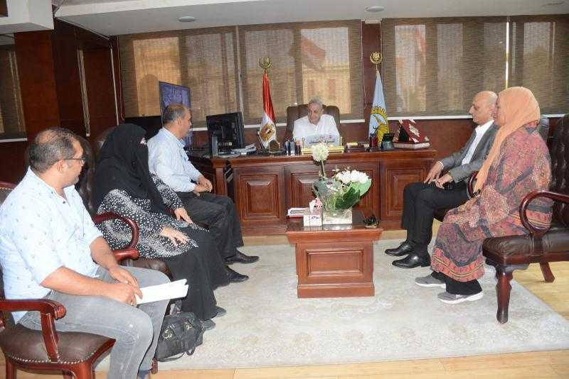 محافظ الغربية يتابع مستجدات محور محلة منوف ويوجّه بتذليل المعوقات وتسريع وتيرة التنفيذ