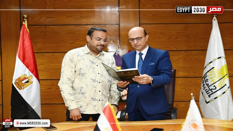 رئيس جامعة أسيوط