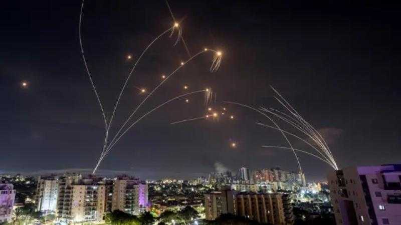 بيان بريطاني عاجل بشأن حق دفاع إسرائيل عن نفسها