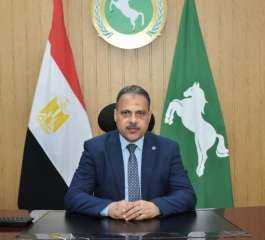 تنفيذ إزالة لحالة تعدي بالبناء المخالف بالطابق الرابع علوى بمنطقة حي مبارك بالزقازيق