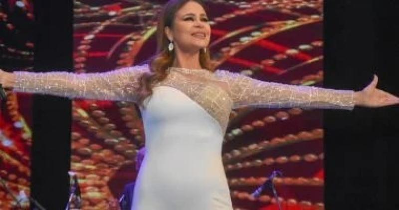 بيوليو القادم.. كارول سماحة تحيي حفلا غنائيا في لبنان