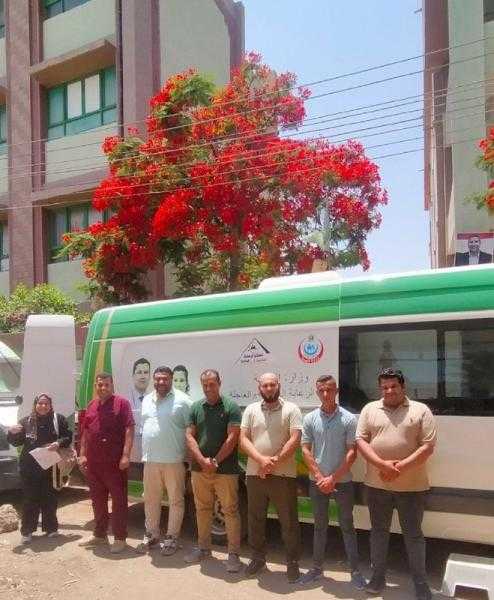 قافلة العزازية بأبوكبير بمحافظة الشرقية تقدم الخدمة لأكثر من ١٩٠٠ مريض