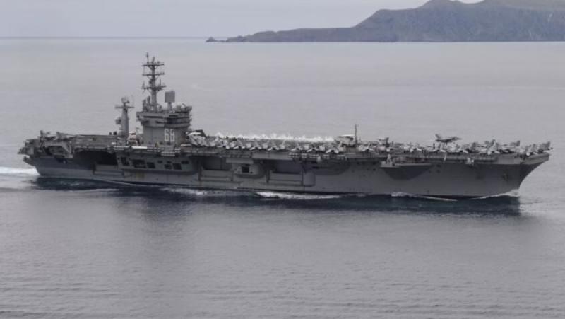  الطائرات الأمريكية USS Nimitz 