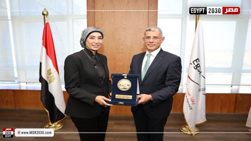 رئيس جامعة الأقصر 