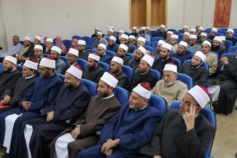 أمين البحوث الإسلامية يعقد اجتماعًا مع وعَّاظ المنيا ويشدِّد على ضرورة تعزيز الحضور الميداني