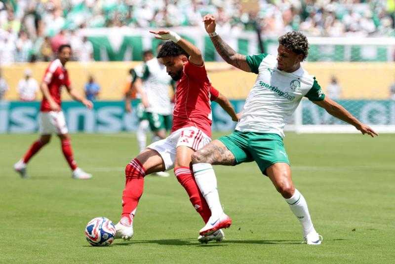 لوبيز يسجل الهدف الثاني في مباراة الأهلي وبالميراس بـ كأس العالم للأندية.. فيديو