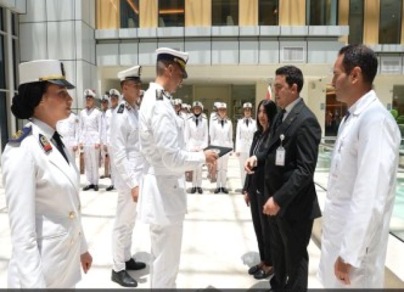 طلبة أكاديمية الشرطة يزورون مستشفى أهل مصر لدعم مرضى الحروق