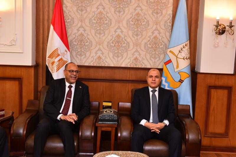 محافظ كفرالشيخ يستقبل وزير العمل لبحث عدد من الملفات