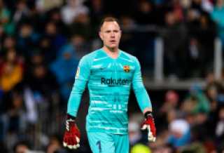 برشلونة ينفي تلقي عروض للاستغناء عن تير شتيجن... برشلونة ينفي تلقي عروض للاستغناء عن تير شتيجن في يناير