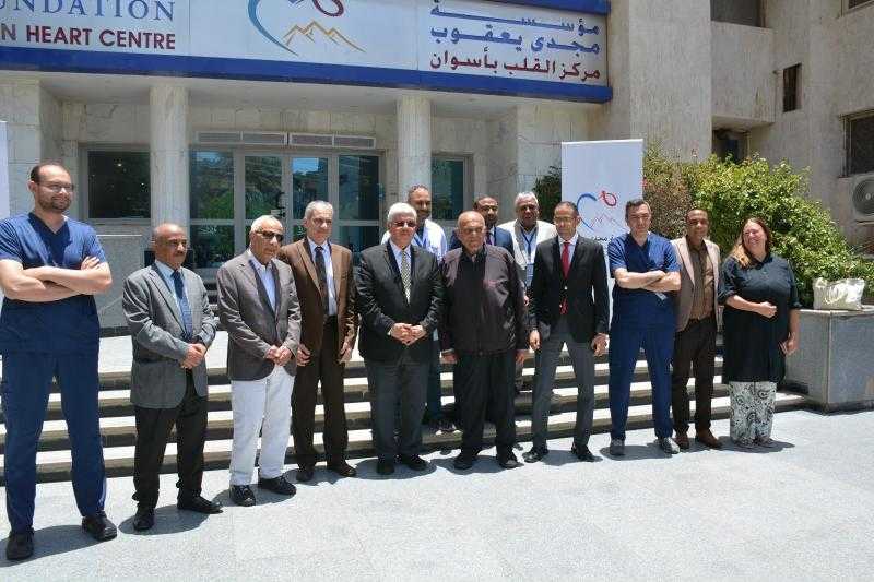 وزير التعليم العالي والبروفيسور مجدي يعقوب يشهدان توقيع بروتوكول تعاون بين جامعة أسوان ومؤسسة مجدي يعقوب لأمراض وأبحاث القلب