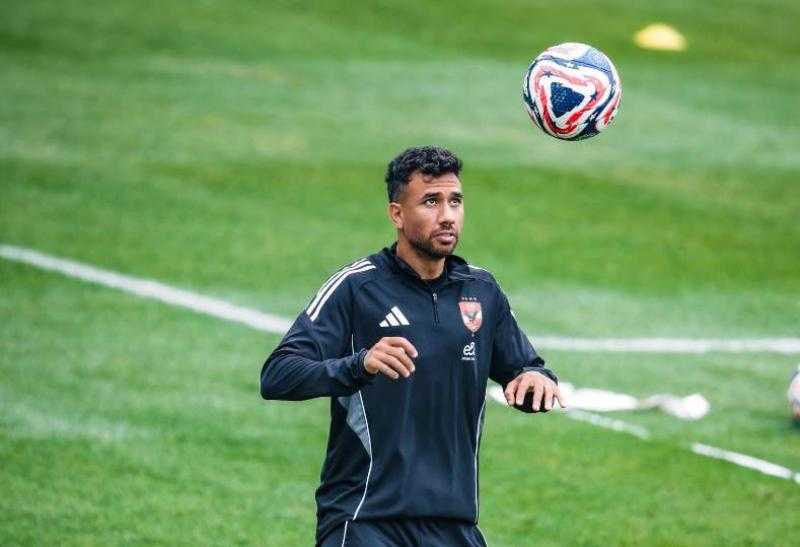 حازم إمام يدافع عن تريزيجيه: ”اللاعب مش ماكينة.. ووقوف الجماهير مهم وقت التراجع”