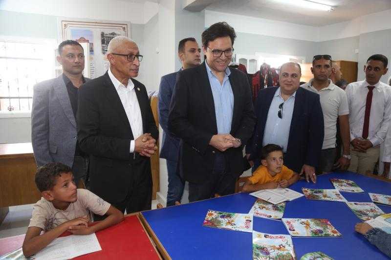 وزير الثقافة ومحافظ شمال سيناء يفتتحان بيت ثقافة قاطية ببئر العبد بعد تطويره ورفع كفاءته