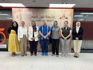 جامعة عين شمس تستقبل وفدًا من مكتبة إينوك برات الأمريكية لبحث سبل التعاون