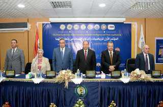 رئيس جامعة المنصورة يفتتح المؤتمر الأول للرياضيات والذكاء الاصطناعي وتطبيقاتهما بكلية العلوم