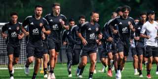 محاضرة فنية للاعبي الأهلي قبل مباراة بورتو في كأس العالم للأندية