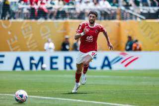 وسام أبو علي يضيف الثاني في مباراة الأهلي وبورتو.. فيديو