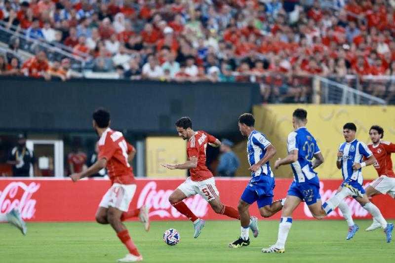 عاجل| في شوط مثير.. الأهلي يتقدم على بورتو بكأس العالم للأندية (فيديو)