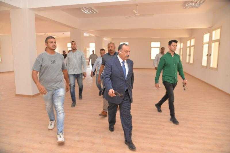 محافظ أسيوط يتفقد مركز شباب مدينة ناصر الجديدة