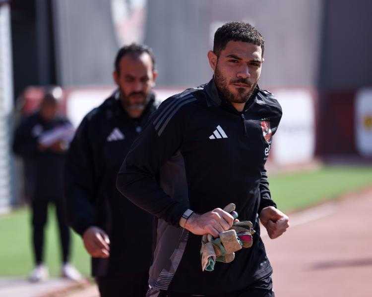 هل انتقل حمزة علاء إلى الزمالك؟.. شوبير يُرد