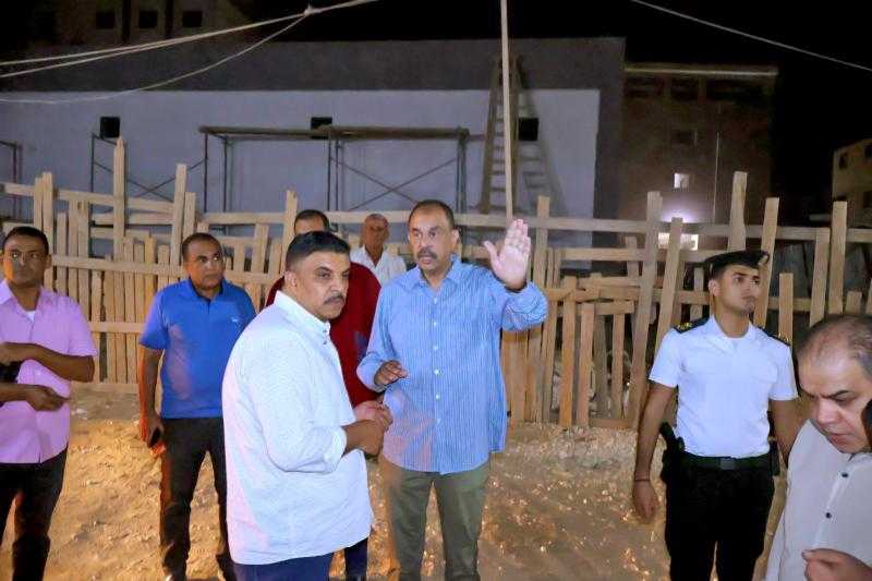 محافظ سوهاج يتفقد مشروعات البنية التحتية والخدمات المقدمة للمواطنين