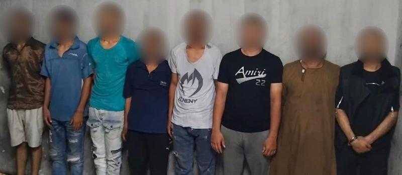ضبط أطراف مشاجرة بين باعة جائلين تسببت في إشعال النيران بأكشاك في حدائق القبة