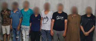 ضبط أطراف مشاجرة بين باعة جائلين تسببت في إشعال النيران بأكشاك في حدائق القبة