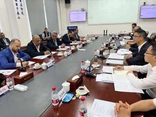 وزير الكهرباء يزور شركة شبكة جنوب الصين الدولية للتعاون في استخدام بطاريات تخزين الطاقة