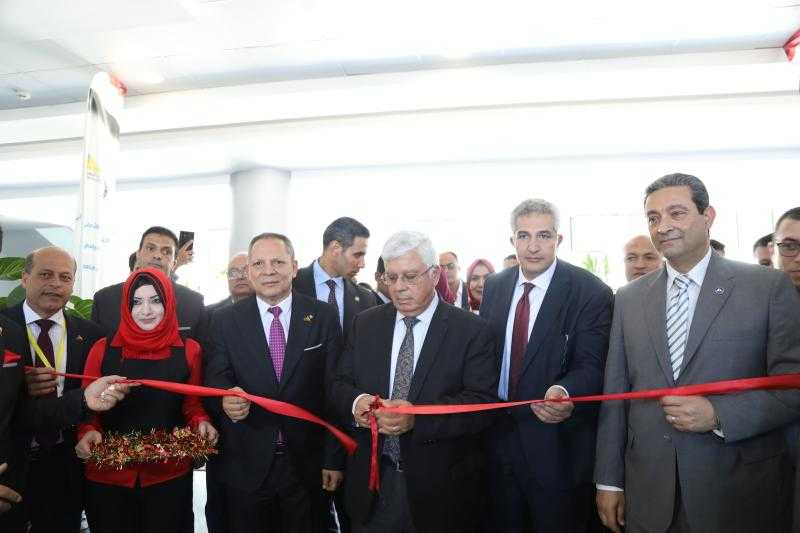 وزير التعليم العالي ومحافظ دمياط ورئيس الجامعة يفتتحون ويتفقدون عددًا من المشروعات التعليمية والصحية بجامعة دمياط