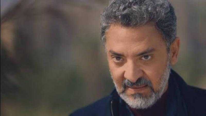 فتحي عبد الوهاب يبدأ تصوير فيلمه الجديد ”ثلاثة في واحد” في أبو ظبي