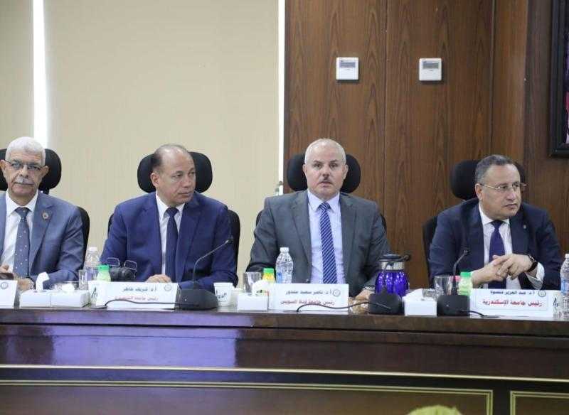 رئيس جامعة المنصورة يشارك في اجتماع المجلس الأعلى للجامعات بجامعة دمياط
