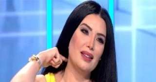 عبير صبري تعلن انفصالها عن زوجها بعد 7 سنوات من الزواج