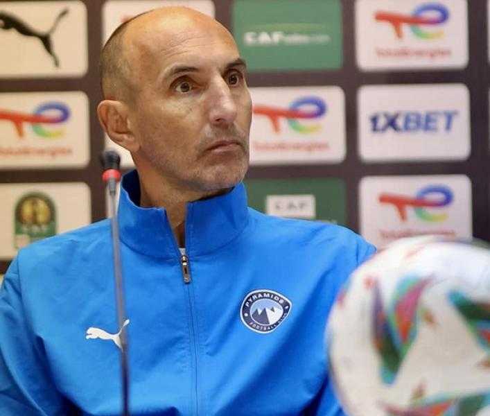 جدو يعلن تجديد تعاقد يورتشيتش مع بيراميدز