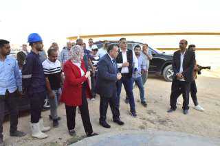 محافظ أسيوط يتفقد محطة معالجة المشايعة ضمن مشروع الصرف الصحي المتكامل بصدفا والغنايم