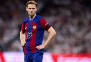 مفاجأة في مستقبل دي يونج مع برشلونة