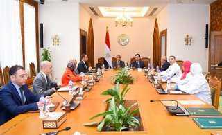 وزيرا الخارجية والثقافة يبحثان عملية ترميم الوثائق التاريخية والمعاهدات التي أبرمتها مصر